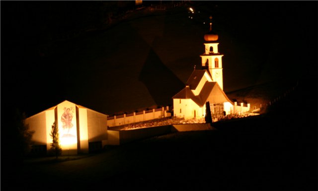 kirche navis alt neu